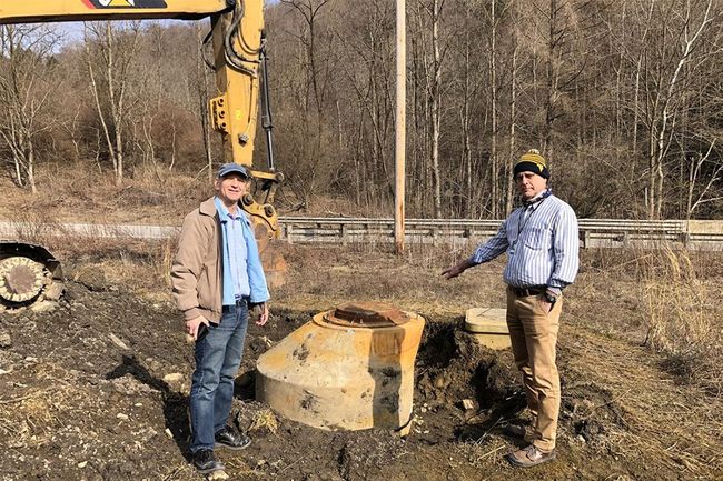 Jeff Skousen and Paul Ziemkiewicz visit the site where an uncontrolled discharge Albright Preston County